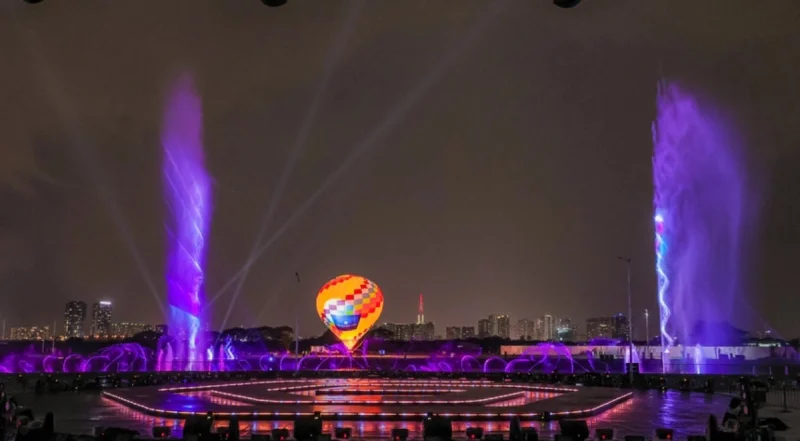 Khu nhạc nước The Global City trình diễn thực tế
