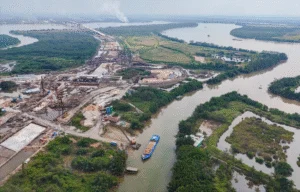 Chiến Lược M&A Bất Động Sản 2025: Vì Sao "Pháp Lý Hoàn Chỉnh" Là Yếu Tố Sống Còn Của Thị Trường Việt Nam?